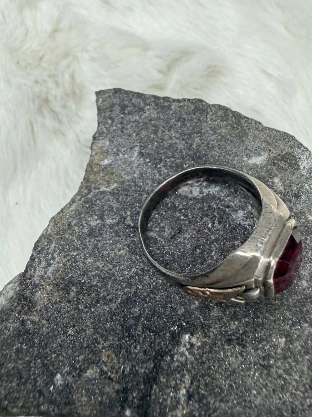 Vintage Art Deco Red Glass Sterling Silver Ring Size 11